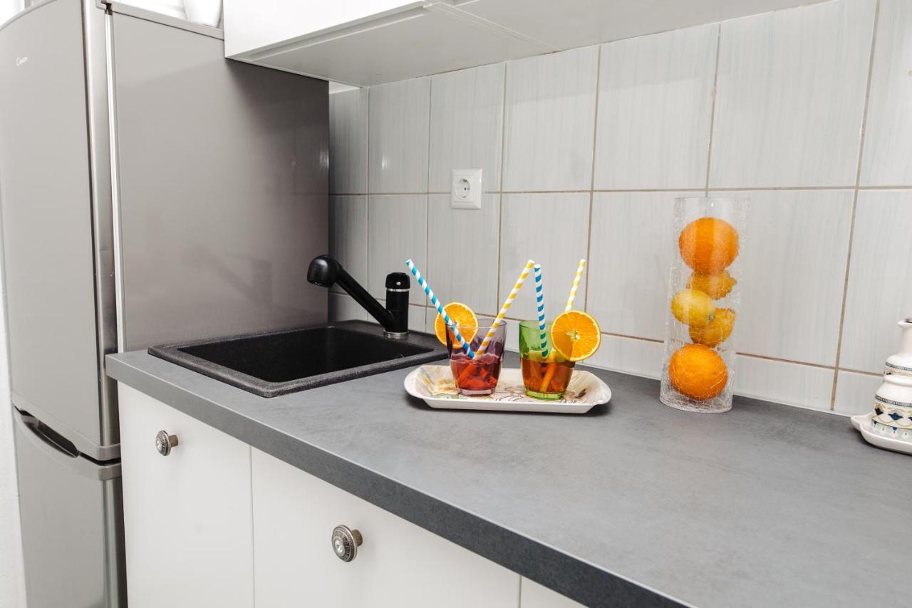 Studio Apartmant Tonka ชิเบนิก ภายนอก รูปภาพ